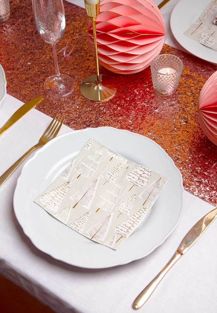 Luxe Pink Glitter Table Runner