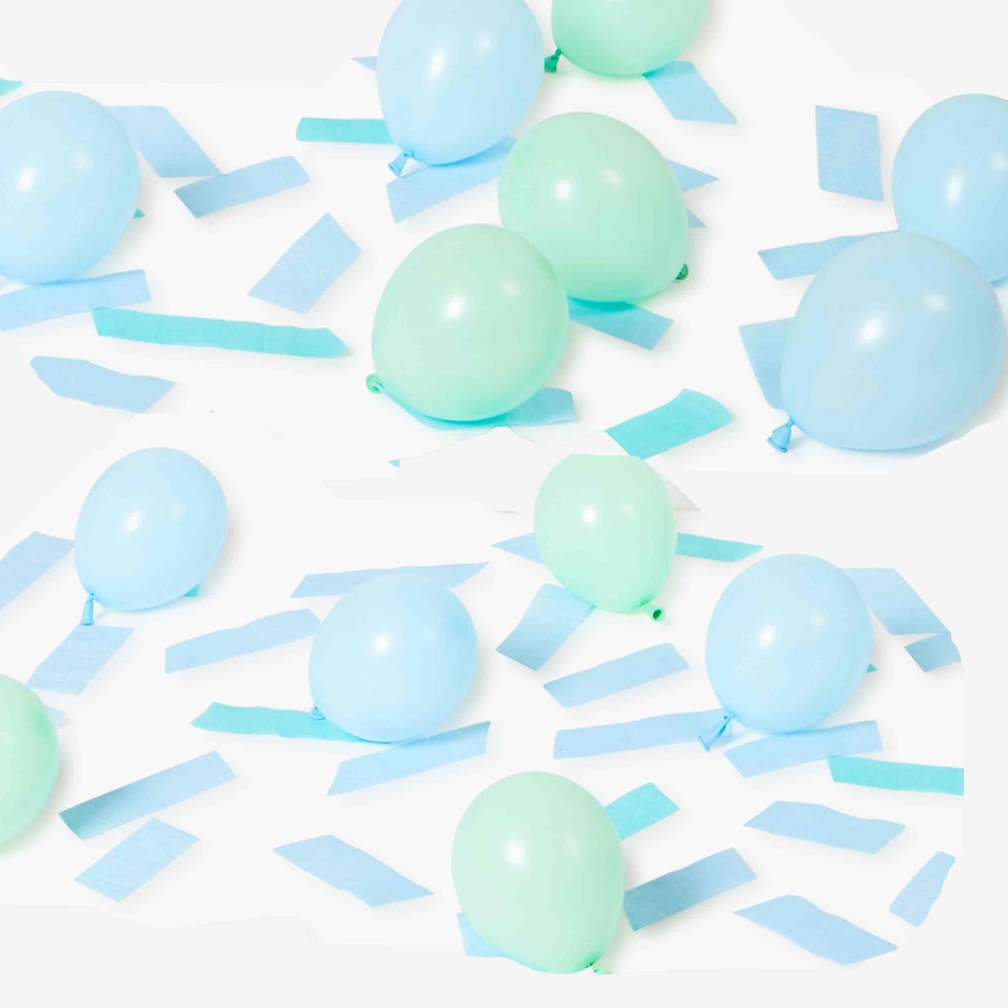 12 Mini Balloons Light Green + Blue