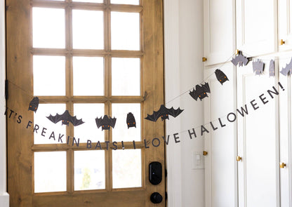 BAT1002 -  Freakin' Bats Bat Banner Set