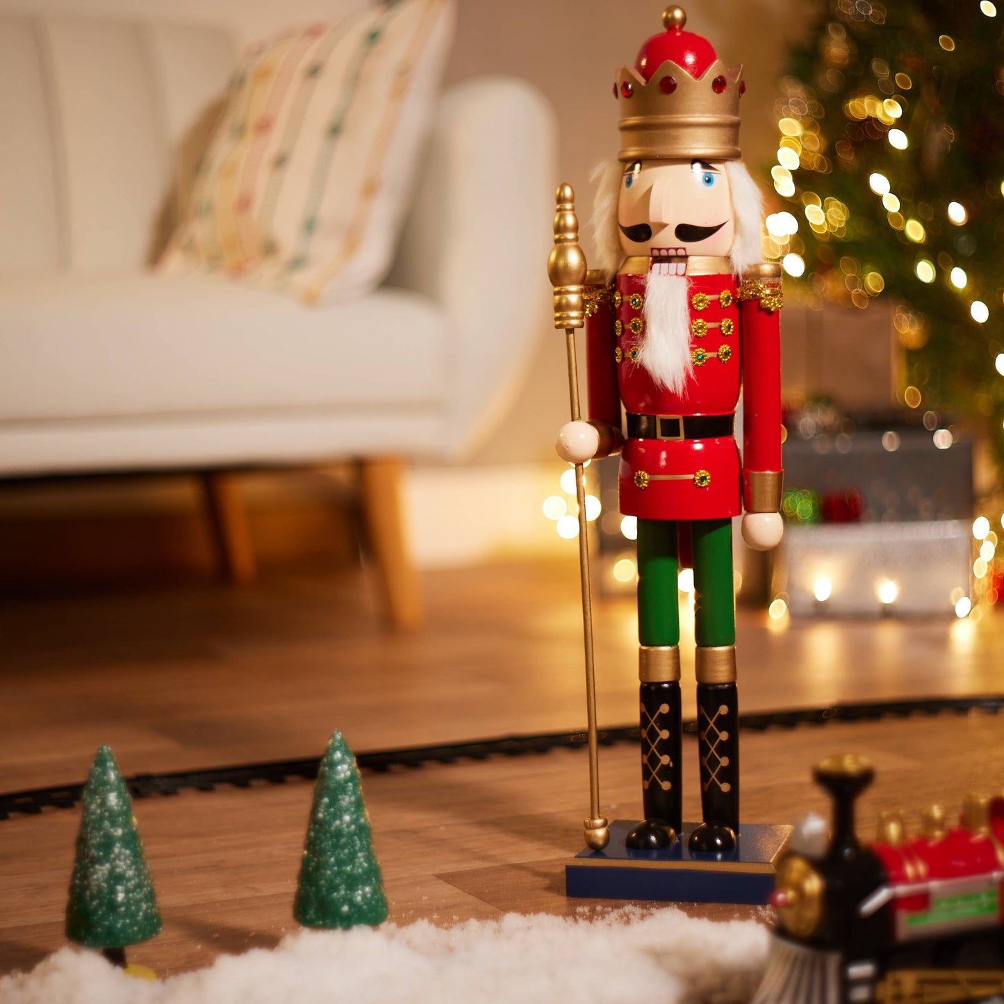 Large Traditional Christmas Wooden Nutcracker - 50cm
