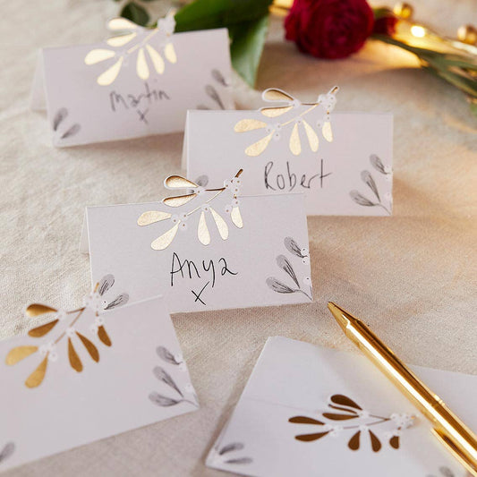 Mistletoe Christmas Place Cards - 12 Pack