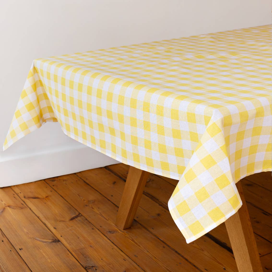 Yellow & White Fabric Gingham Tablecloth