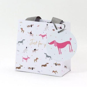 belly-button-gift-bag-pink-poodle
