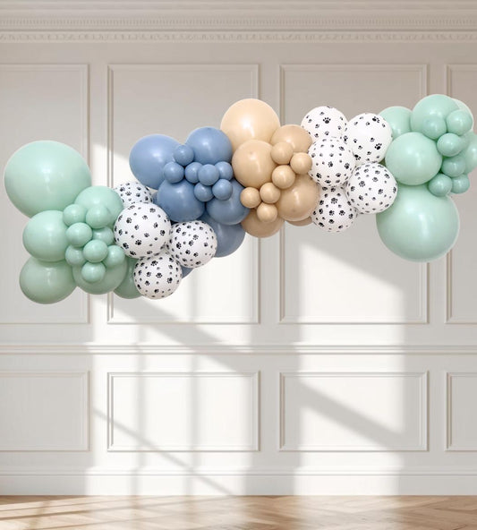 Paw Party Balloon Garland
