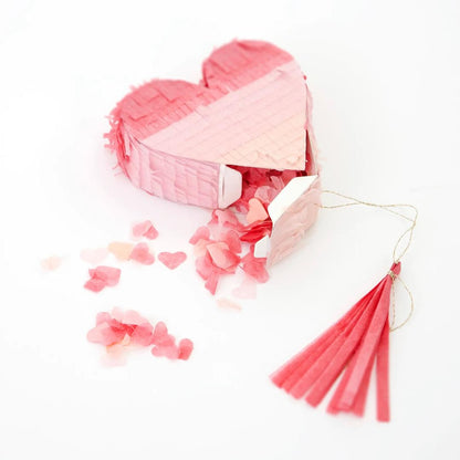 Ombre Heart Piñata Favours 3x