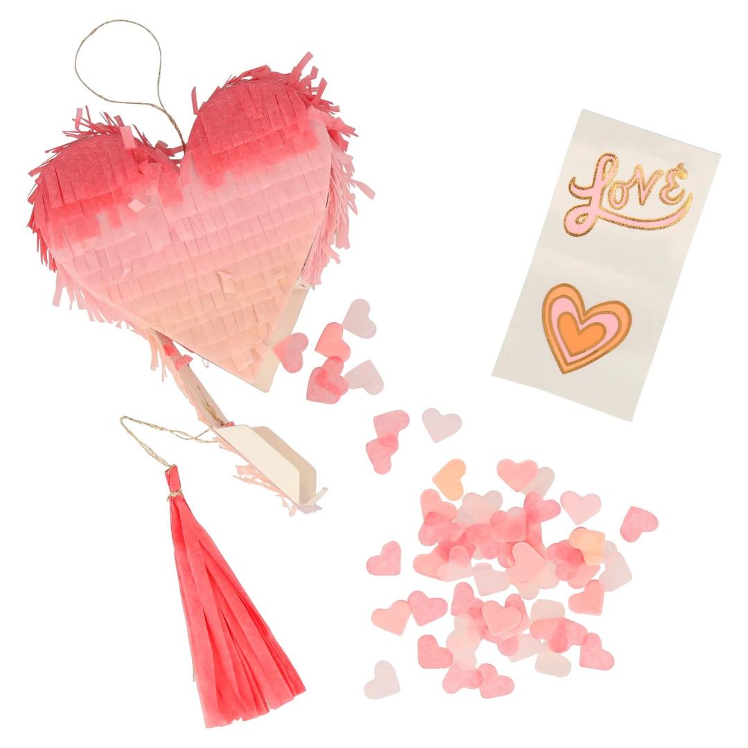 Ombre Heart Piñata Favours 3x