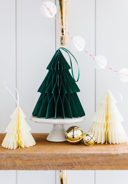 Botanical 3D Green and Cream Trees