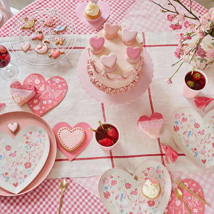 Ombre Heart Piñata Favours 3x