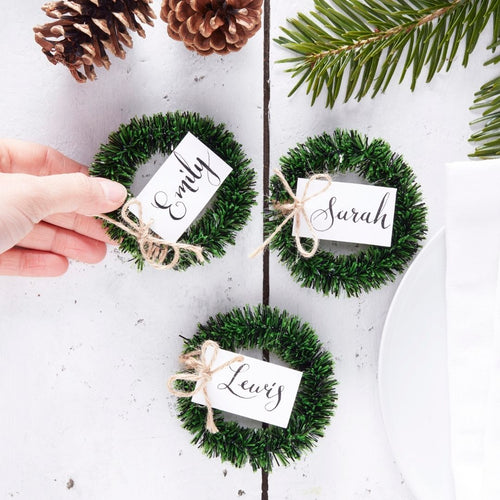 Christmas Wreath Name Place Cards / Holders
